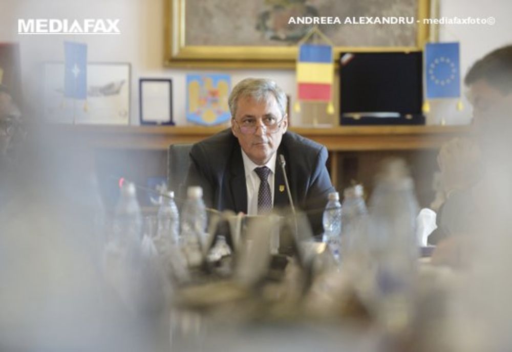 Parlamentul a votat noul guvern, Marcel Vela este ministru de interne