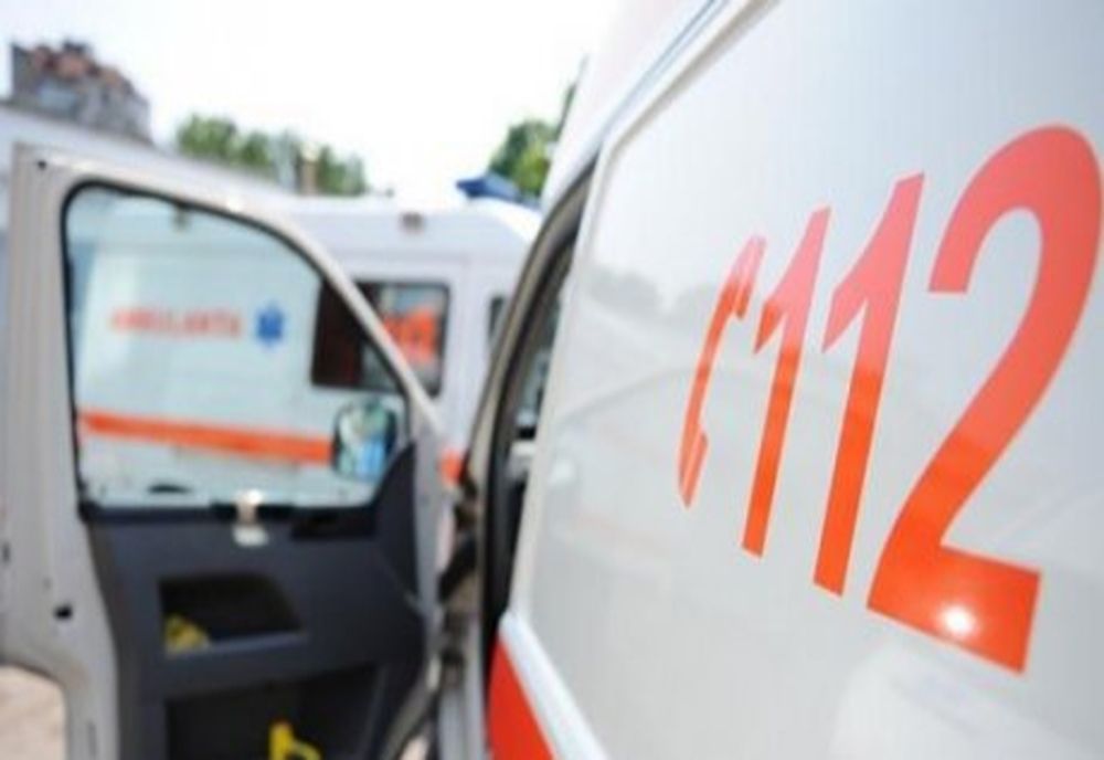 Serviciu de urgență pentru infideli. Iubita, filată cu AMBULANȚA