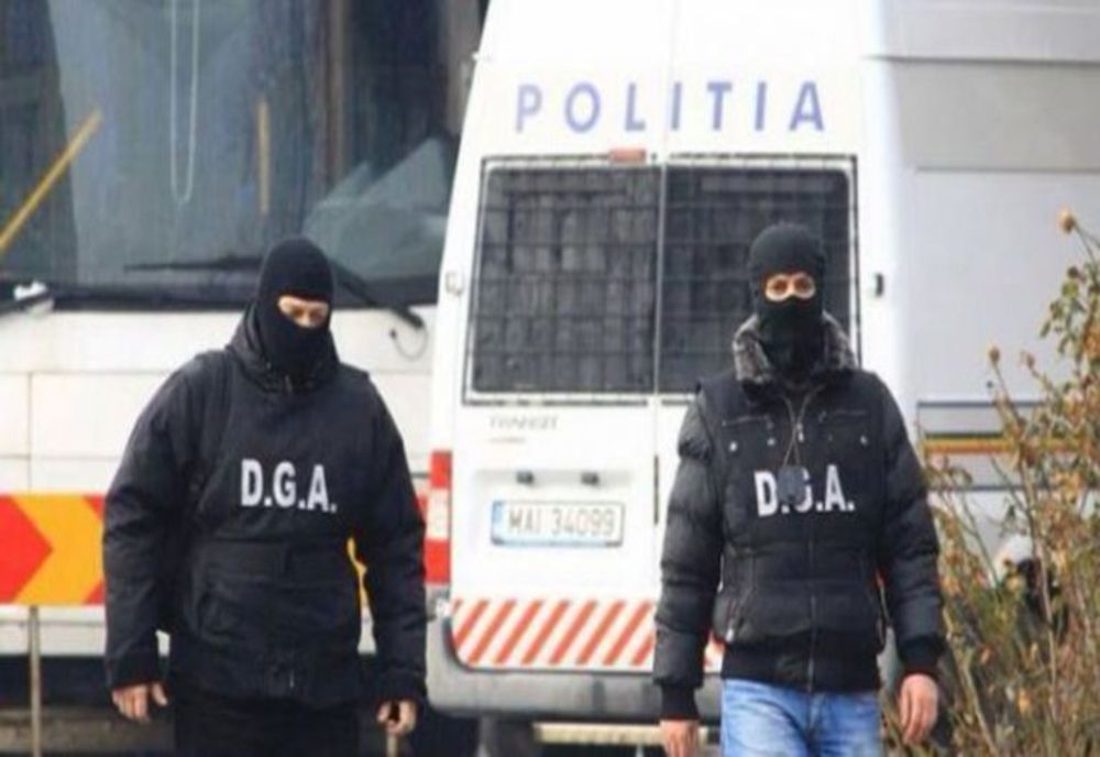 Examen la Primăria Caransebeș cu subiectele rezolvate în buzunar, ofițerii DGA audiază inclusiv primarul municipiului