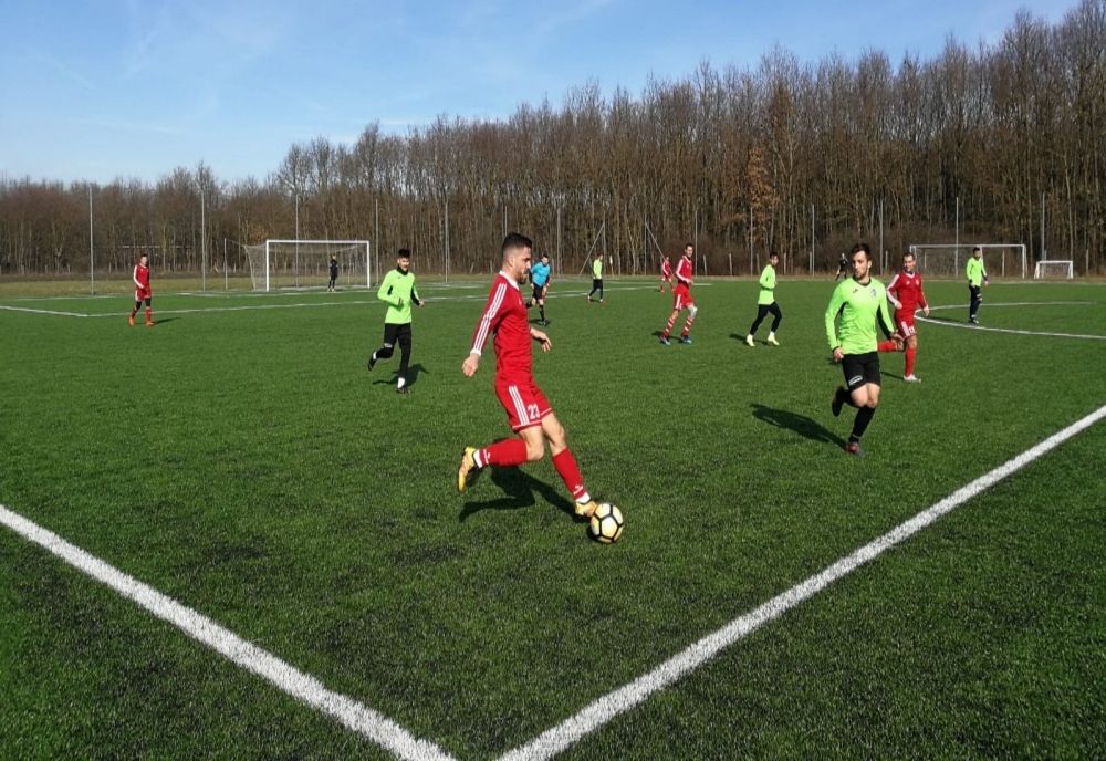 Rapid a pierdut meciul cu una dintre ultimele clasate, CSM Reşiţa, scor 0-1 în ultima partidă cu spectatori