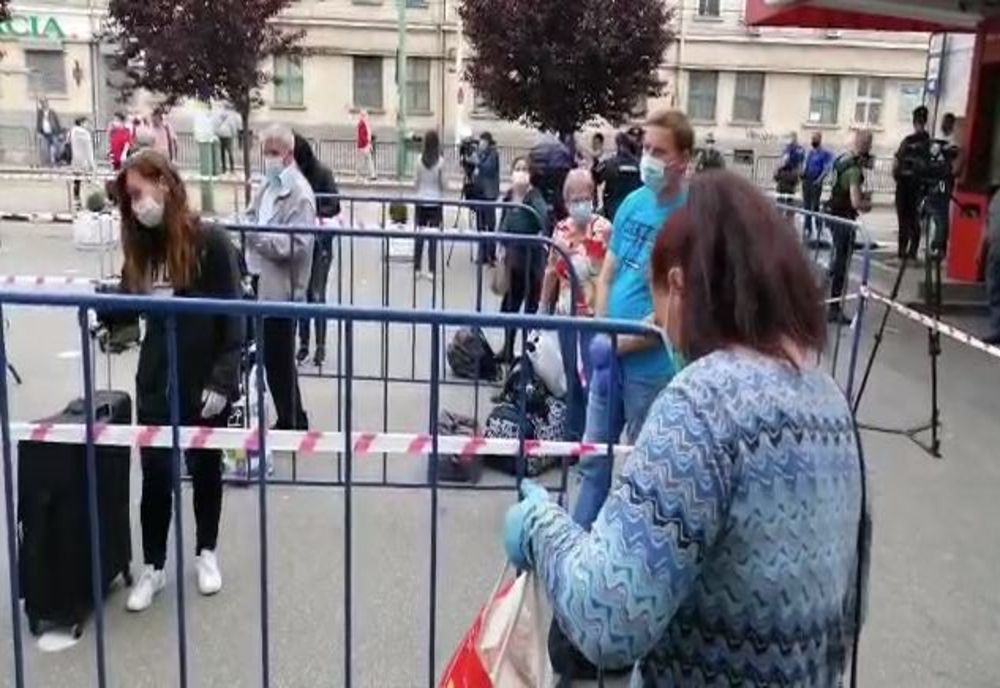 Încă un tren cu îngrijitori pentru Austria a plecat din Timișoara