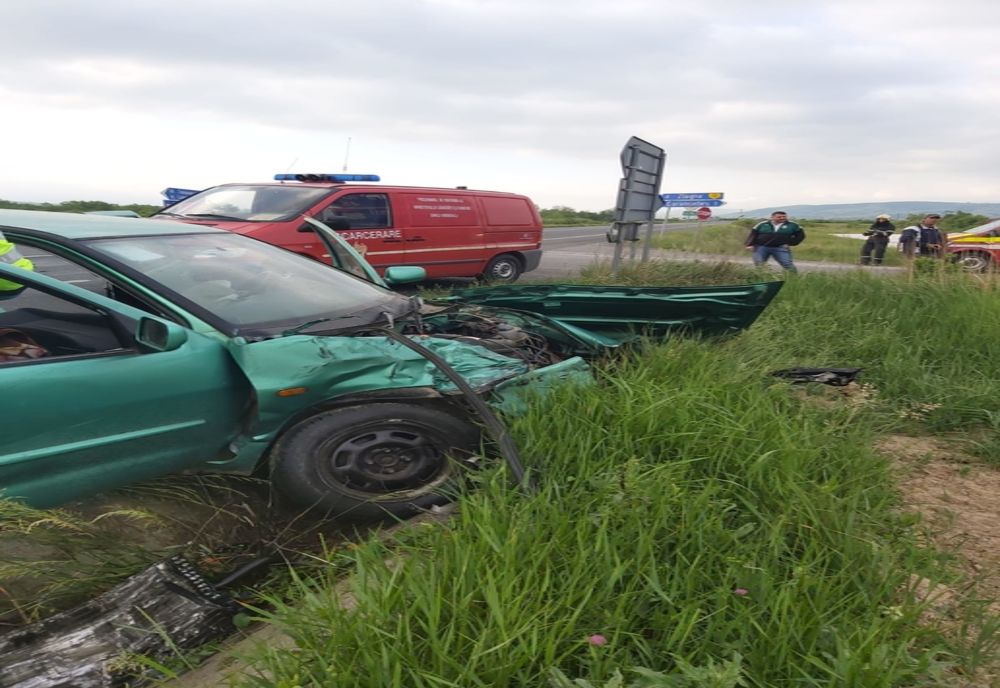 Grav accident rutier pe Varianta de Ocolire a municipiului Caransebeș