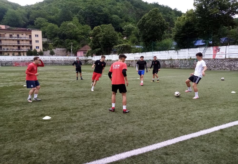 Restart în Valea Domanului! Grupele de juniori au reînceput antrenamentele