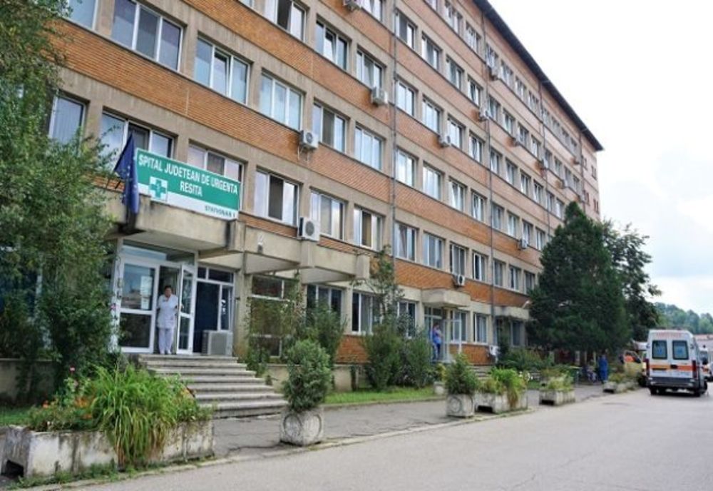 O asistentă de la Spitalul Județean din Reșița a fost diagnosticată cu coronavirus