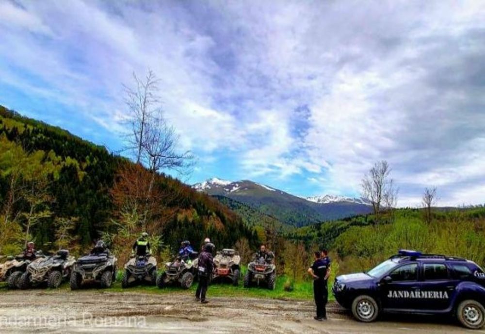 Amendați pentru exces de adrenalină: curse ilegale off-road pe Muntele Mic