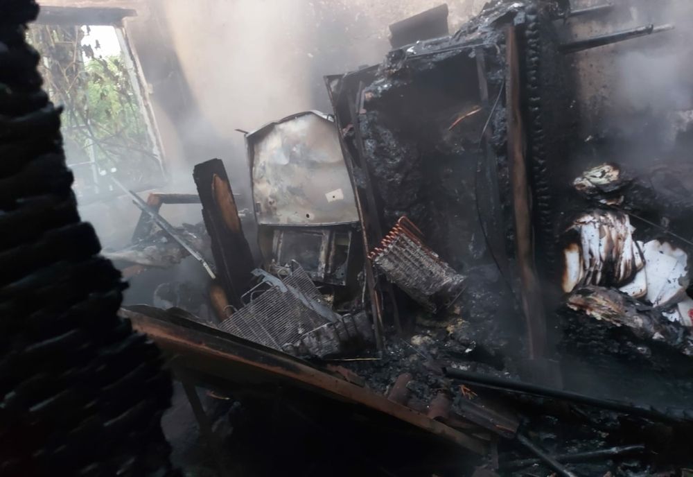 Incendiu la o pensiune din apropierea Caransebeșului