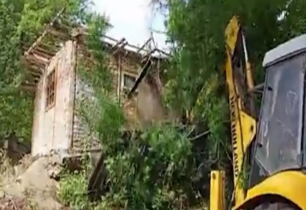 Culisele statului paralel | Demolări cu SCANDAL pentru Portul Călărași! Cum și-au ridicat șmecherii vile de lux pe terenul statului - Reportaj exclusiv