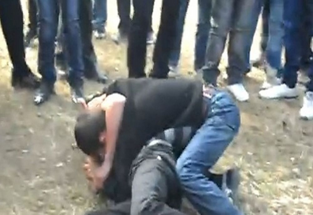 Violență în rândul elevilor: bătaie la Caransebeș