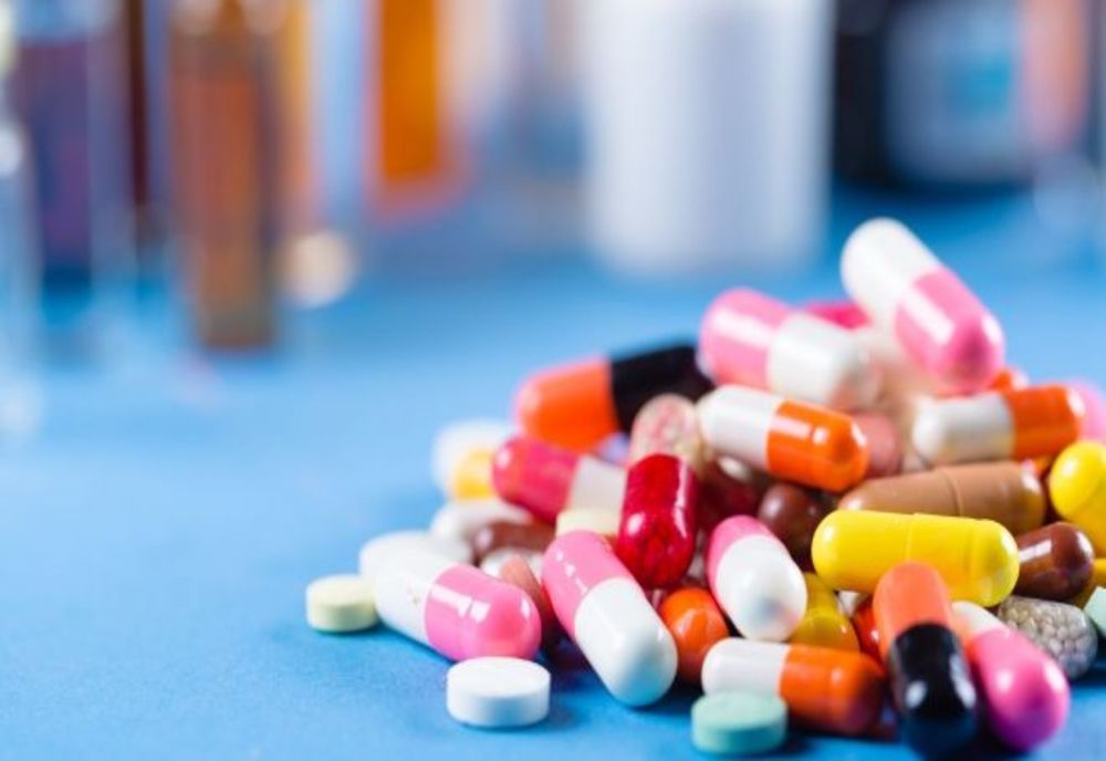 Pacienţii români aşteaptă cel mai mult din UE pentru a avea acces la medicamente inovatoare 