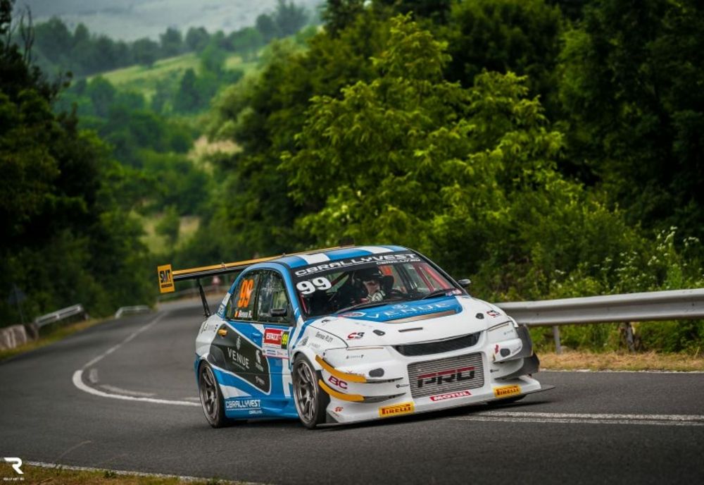 Cupa „Reșița” a reunit la start 50 de piloți din toată țara și din Bulgaria