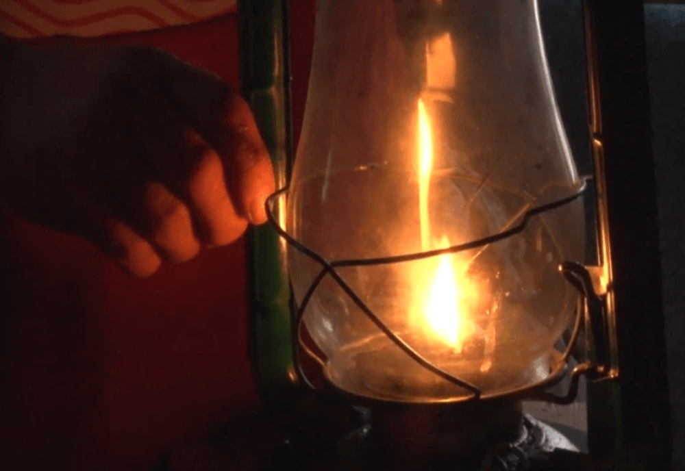 Caraş-Severin: Patru localităţi au rămas fără energie electrică din cauza ploilor