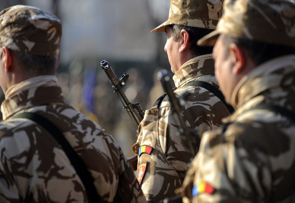 Salarii şi solde mai mari pentru militari și polițiști din 2023 | Decizia Guvernului