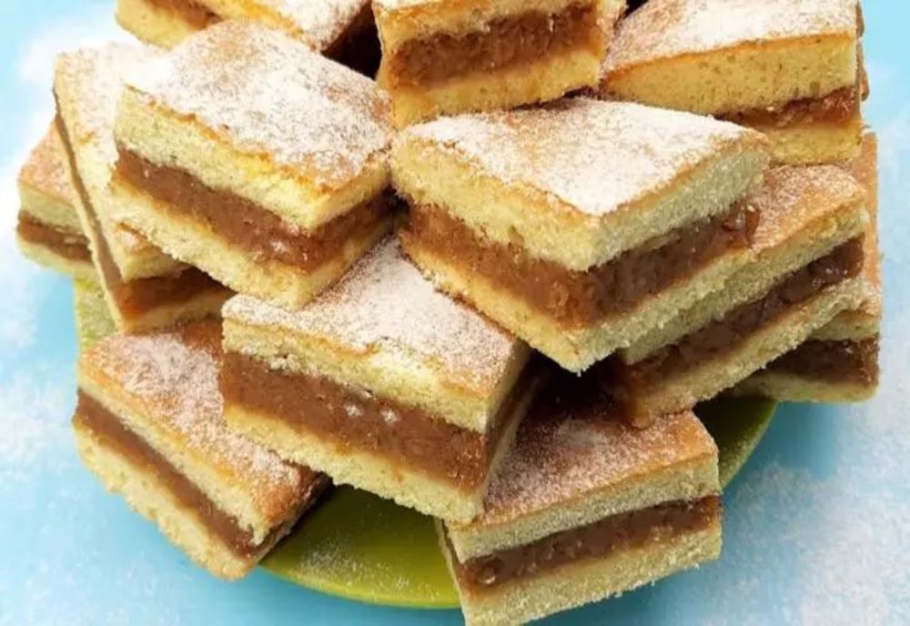 Prajitura cu mere DE POST: cea mai ușoară și rapidă rețetă. Este extrem de delicioasă