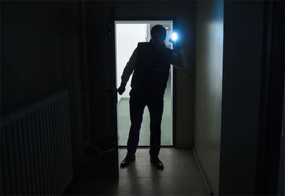 Hoț prins în flagrant delict, la Reșița