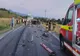 Grav accident rutier pe o șosea din Caraș-Severin. S-au ciocnit un TIR și două autoturisme. Un om a murit