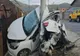 Accident șocant, în Caraș-Severin: mașină încolăcită pe stâlp, după ce a fost lovită de un șofer începător cu BMW 