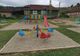 Loc de joacă renovat la Moniom